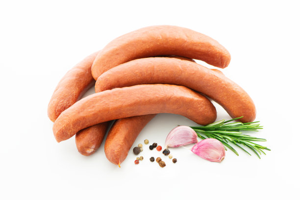 生肉香肠孤立在白色背景上图片下载