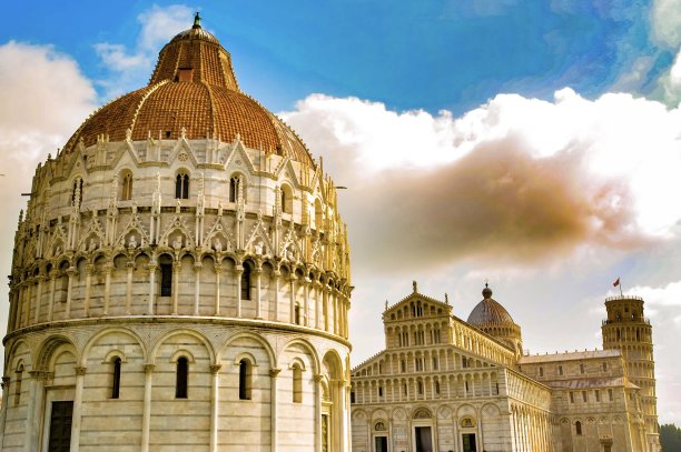 比萨斜塔图片下载