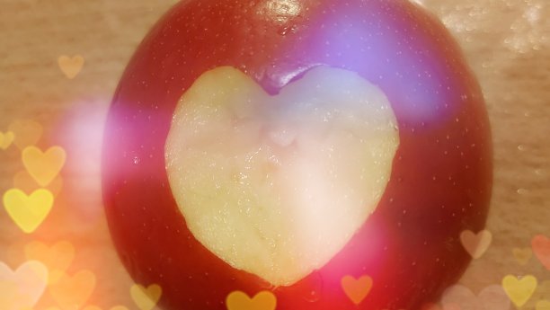 心形苹果图片下载