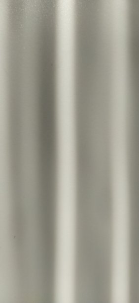 模糊的水平条纹灰色背景。光影的游戏。光束。灰色和银色的阴影，点缀着白点和闪亮的星星图片下载