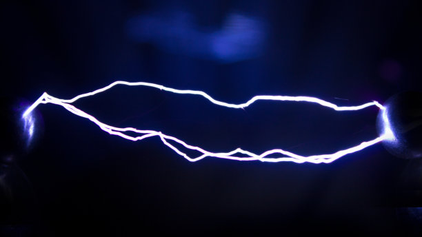 用于STEM项目的火花放电图片下载