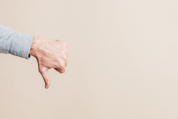 拇指朝下的手图片下载