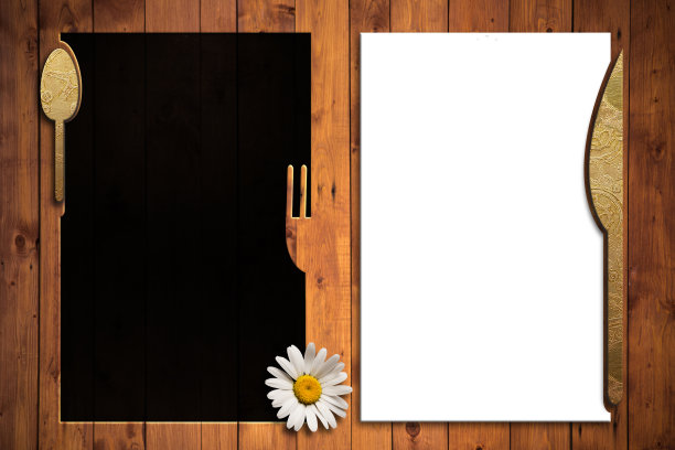 餐厅菜单的背景。两个空白的黑白板和雏菊木背景图片下载