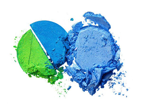 破碎的眼影为眼睛妆孤立的白色图片下载