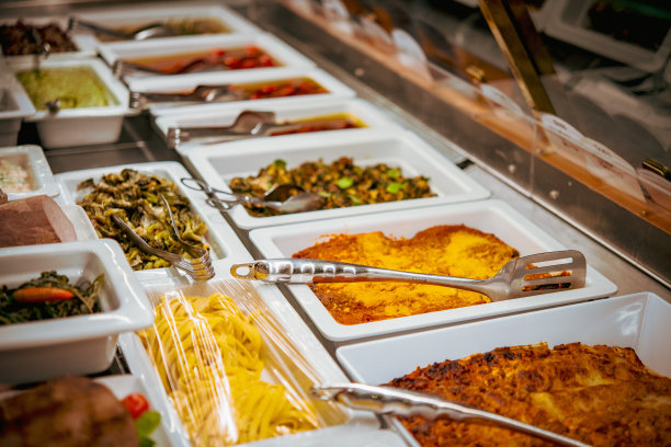 准备好的意大利面陈列在del商店图片下载