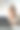 小女孩在家看平板电脑。家庭教育，远程教育图片下载