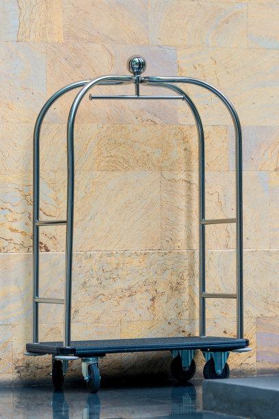 行李车或酒店手推车图片下载