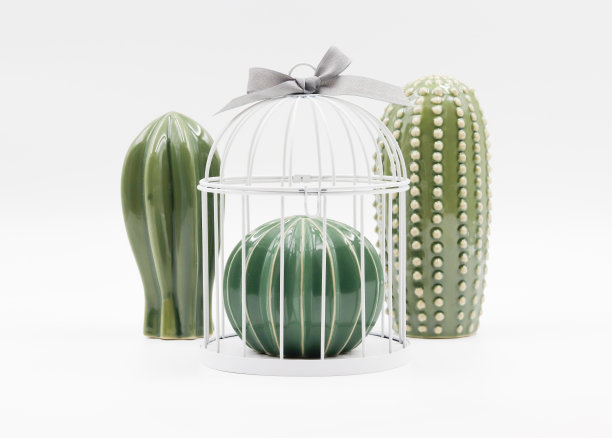 一套绿色陶瓷仙人掌图片下载