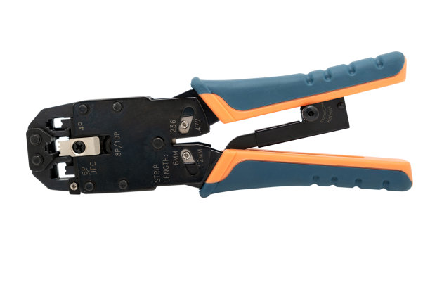 压线工具，白色背景隔离，适用于双绞线，有多个RJ-45接头图片下载