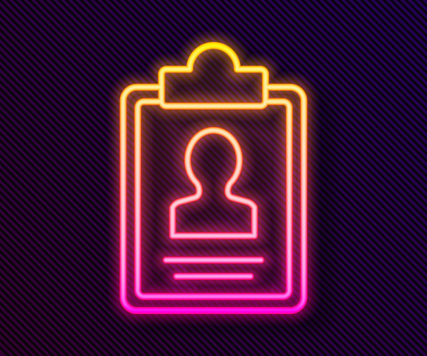 发光的霓虹灯线剪贴板与简历图标隔离在黑色背景。简历的应用程序。个人简历、职位申请表及个人照片。向量图片下载