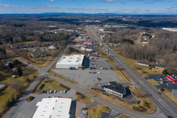 城市道路交通的高角度视角图片下载