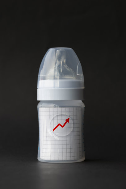 新出生的成本图片下载