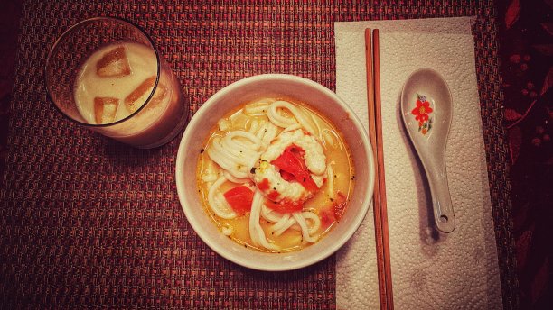 一杯豆奶和椰汤图片下载