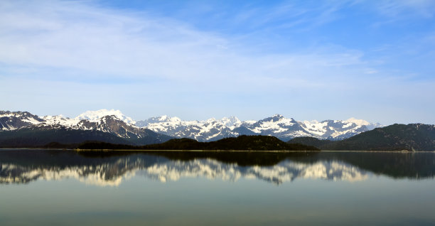 反映了山图片下载