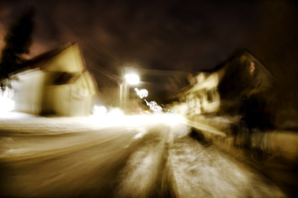 抽象的夜屋深褐色图片下载