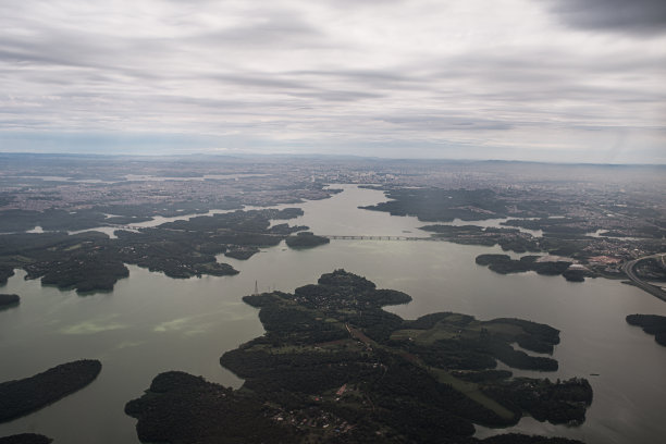 比林斯大坝，圣保罗，巴西。图片下载