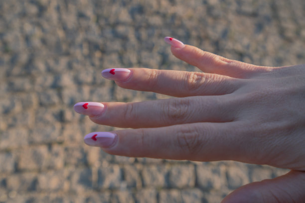 心形美甲艺术图片下载