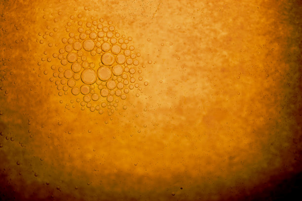 抽象的小气泡和垃圾黄色背景图片下载