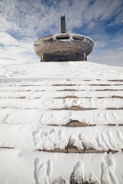 Buzludzha纪念碑,UFO。冬天的心情。图片下载