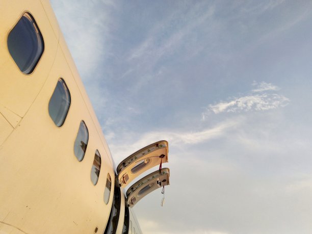 飞机紧急出口图片下载