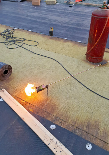 屋顶采用石棉保温防水图片下载