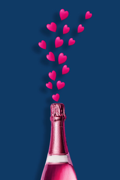 粉红色的香槟酒瓶图片下载