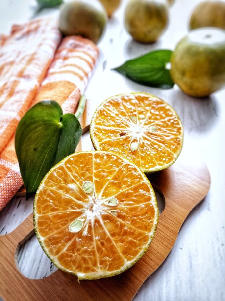 新鲜的橙子图片下载