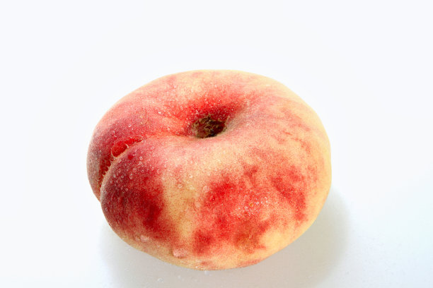 鲜多汁葡萄园桃子图片下载