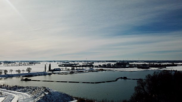 鸟瞰冬日仙境图片下载