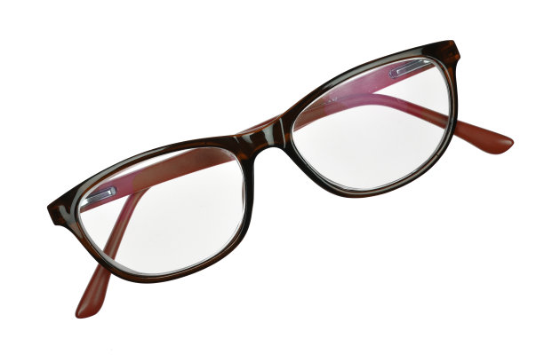 折叠眼镜孤立在白色背景与剪切路径图片下载