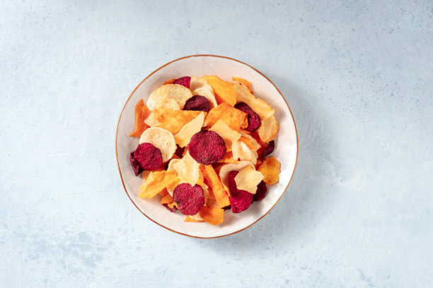 蔬菜片，头顶射门图片下载