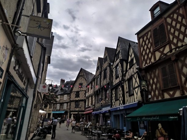 布尔日图片下载