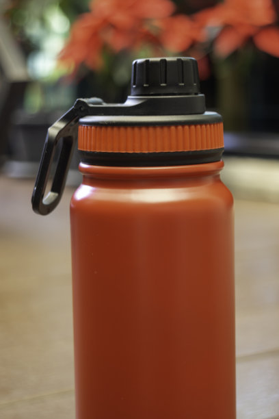 热饮和冷饮的保温瓶图片下载