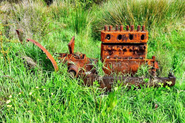 生锈的机器图片下载