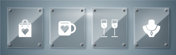 在玻璃香槟上设置项链图片下载