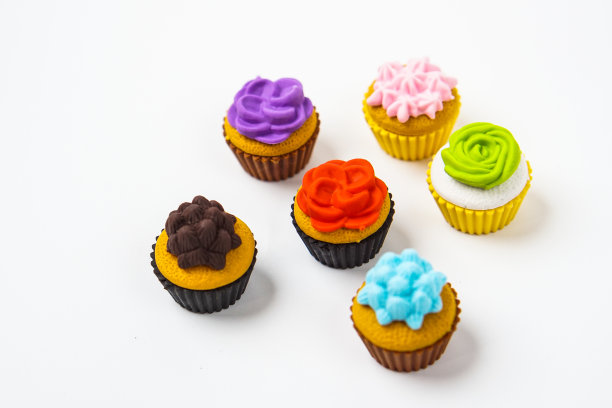 查看微型玩具厨房用具和食品图片下载