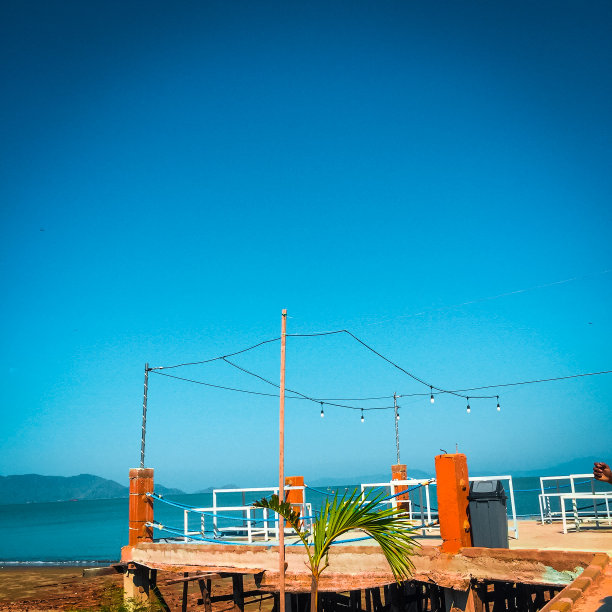 海滩咖啡馆图片下载