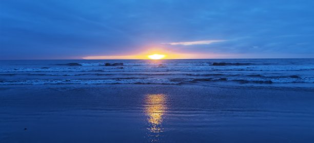 在海上日落图片下载