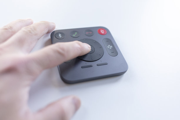 办公设备的遥控器图片下载