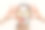 年轻女子在美容spa用黄瓜面膜面膜在脸上图片下载
