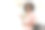 混血女英语教师站在白板前给摄像机上在线课图片下载