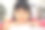 一个微笑的亚洲小女孩的肖像。孩子们微笑着看着相机图片下载