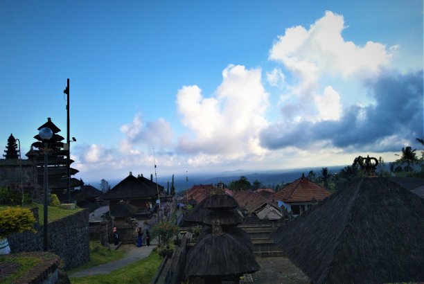 巴厘岛lempura寺庙的观点图片下载