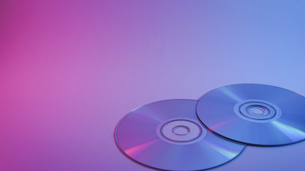 cd - rom。红色和蓝色照明，赛博朋克照片图片下载