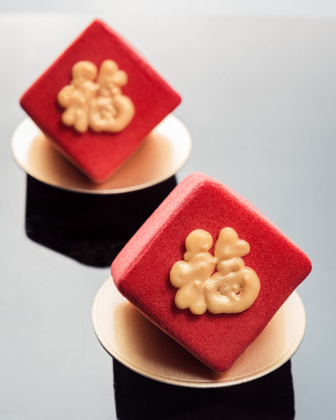 精致优雅的短蛋糕甜点图片下载