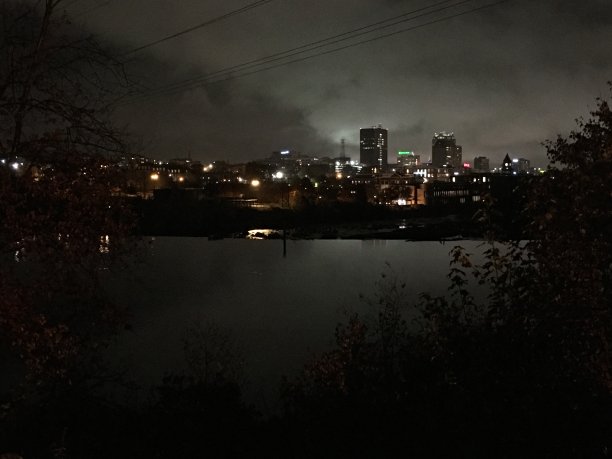 曼彻斯特，新罕布什尔州，晚上好图片下载