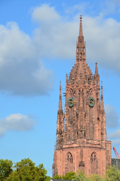 德国的法兰克福大教堂圣巴塞洛马默斯图片下载