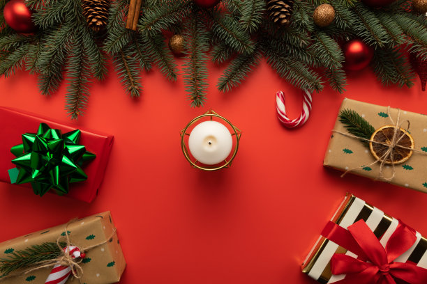 绿色的背景装饰以新年的装饰与文字的地方图片下载