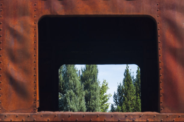 废弃的克拉科夫Płaszów火车墓地图片下载