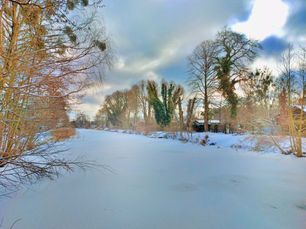 Finow运河冻结图片下载